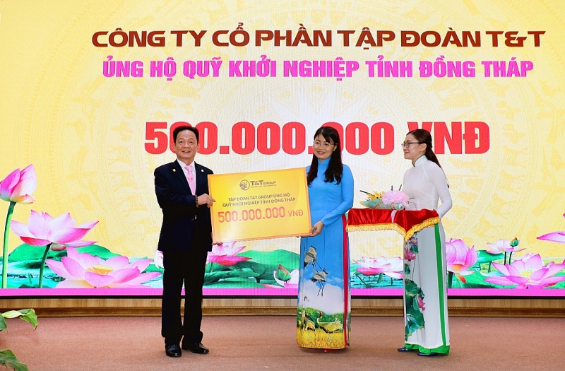 Tập đoàn T&T ugr hộ quỹ khởi nghiệp tỉnh Đồng Tháp