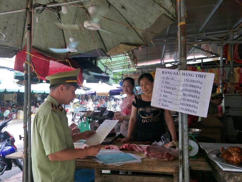 Lạng Sơn: Chi Lăng tăng cường kiểm soát, tuyên truyền các điểm kinh doanh mặt hàng thịt lợn