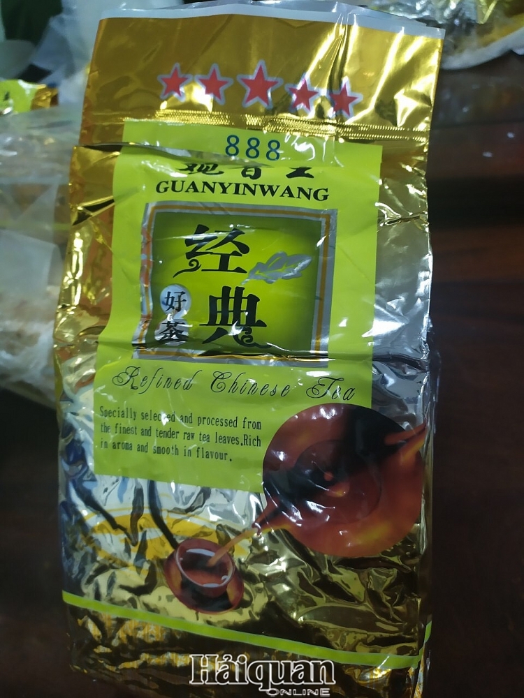 Trên mặt gói ma tuý có in chữ nước ngoài. Ảnh: Tô Hiếu