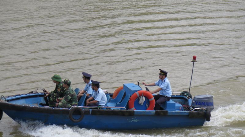 Giải pháp nào chống buôn lậu qua biên giới tại một số tỉnh thuộc đồng bằng sông Cửu Long?