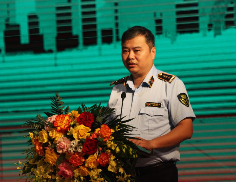 Ông Nguyễn Đức Lê, Phó Cục trưởng Cục Nghiệp vụ, Tổng cục Quản lý thị trường phát biểu tại Lễ kỷ niệm.