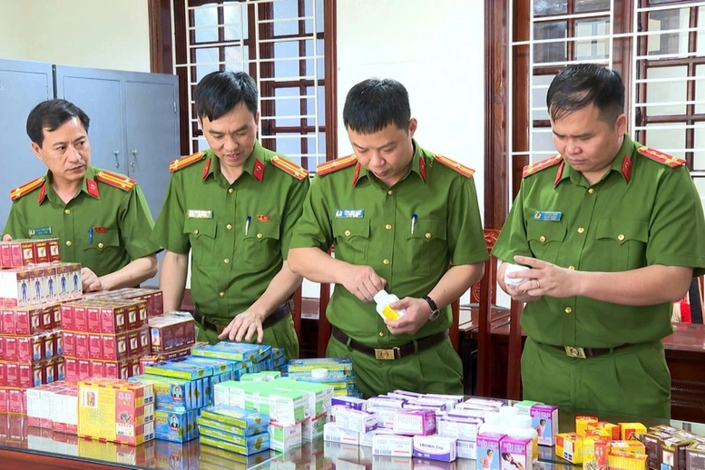 Thủ tướng yêu cầu các bộ ngành, địa phương tăng cường phối hợp, xử lý nghiêm hoạt động sản xuất, buôn bán thuốc chữa bệnh giả, sữa giả và thực phẩm bảo vệ sức khoẻ giả.