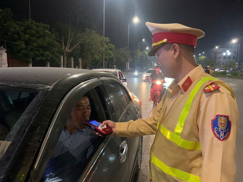 Hưng Yên: Xử lý hơn 20.500 trường hợp vi phạm trật tự an toàn giao thông
