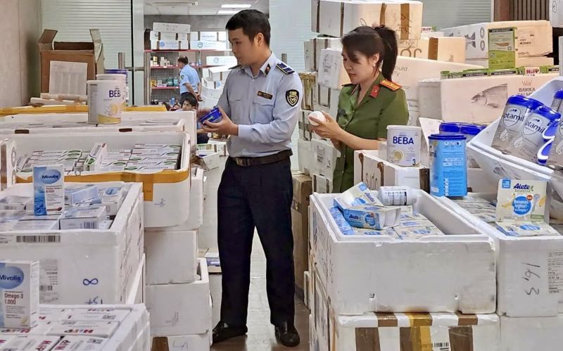 Chính phủ yêu cầu các Bộ tiếp tục chống buôn lậu, gian lận thương mại, hàng giả là sữa, thuốc, thực phẩm
