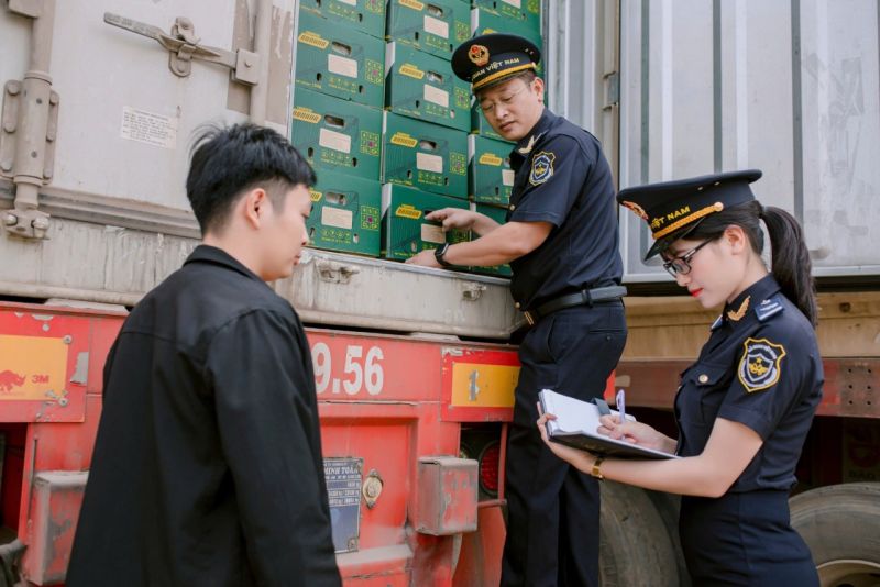 Hải quan khu vực XIV: Triển khai đồng bộ các giải pháp chống buôn lậu, gian lận thương mại