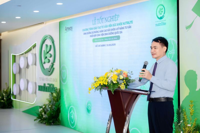 Ph&aacute;t biểu tại buổi lễ, PGS.TS. Trần Thanh Dương, Viện trưởng Viện Dinh dưỡng Quốc gia.