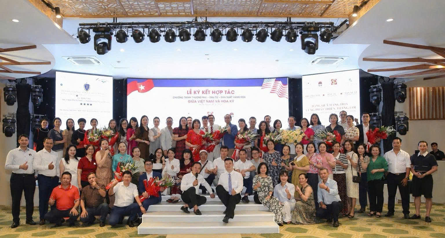 Đ&acirc;y sẽ l&agrave; nền tảng quan trọng để th&uacute;c đẩy thương mại song phương, thu h&uacute;t đầu tư, mở rộng xuất khẩu v&agrave; g&oacute;p phần x&acirc;y dựng thương hiệu Việt Nam