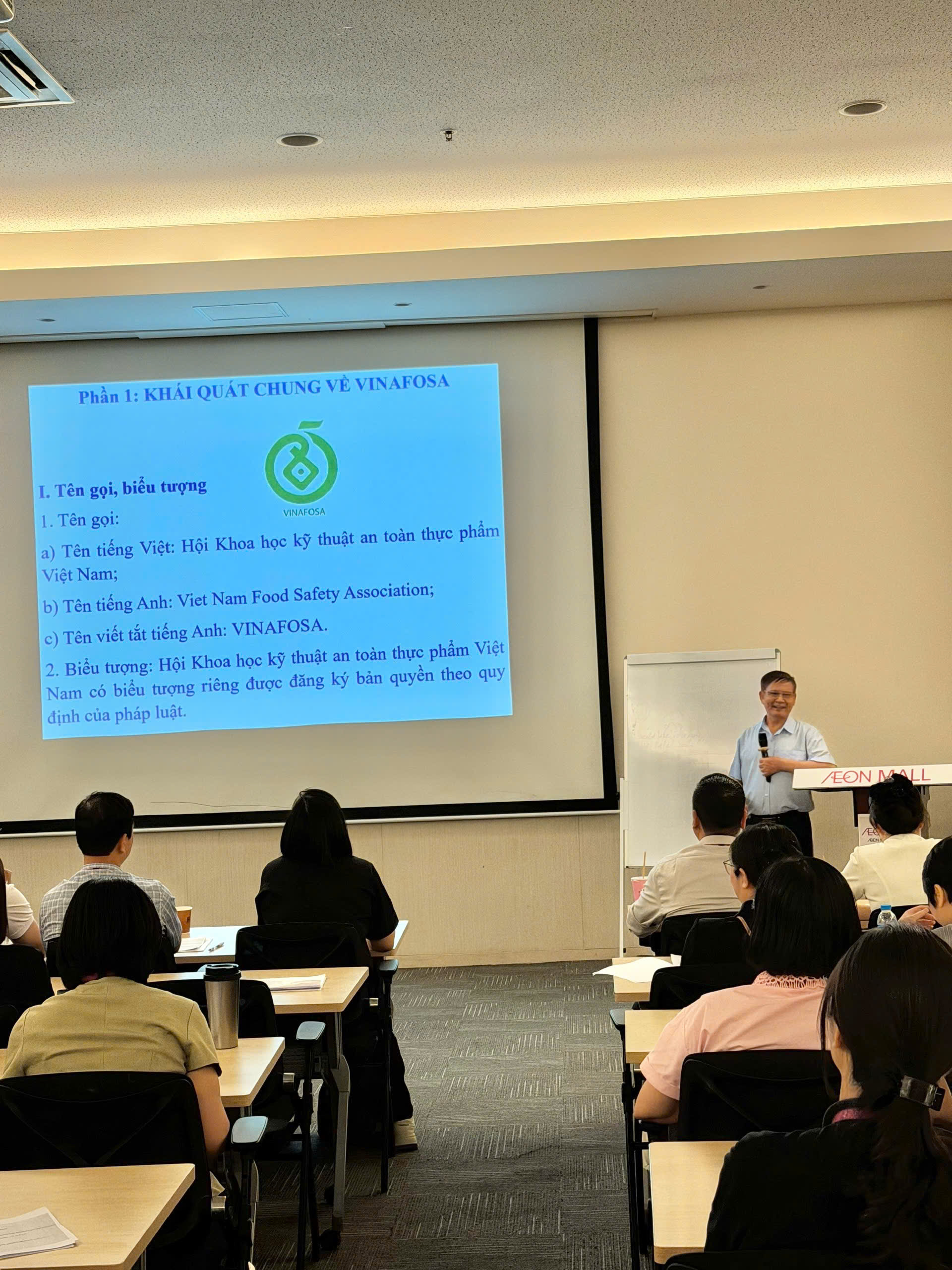 ThS.BS Nguyễn Văn Nhi&ecirc;n ph&acirc;n t&iacute;ch c&aacute;c vi phạm thường gặp trong lĩnh vực an to&agrave;n thực phẩm v&agrave; giải ph&aacute;p gi&uacute;p doanh nghiệp chủ động ph&ograve;ng ngừa rủi ro ph&aacute;p l&yacute;.