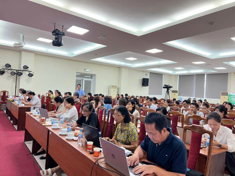 To&agrave;n cảnh hội thảo 