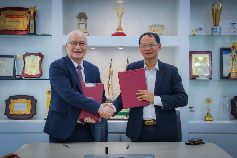 Lễ ký kết hợp tác chiến lược giữa Hội Khoa học Kỹ thuật An toàn Thực phẩm Việt Nam và Tập đoàn TH